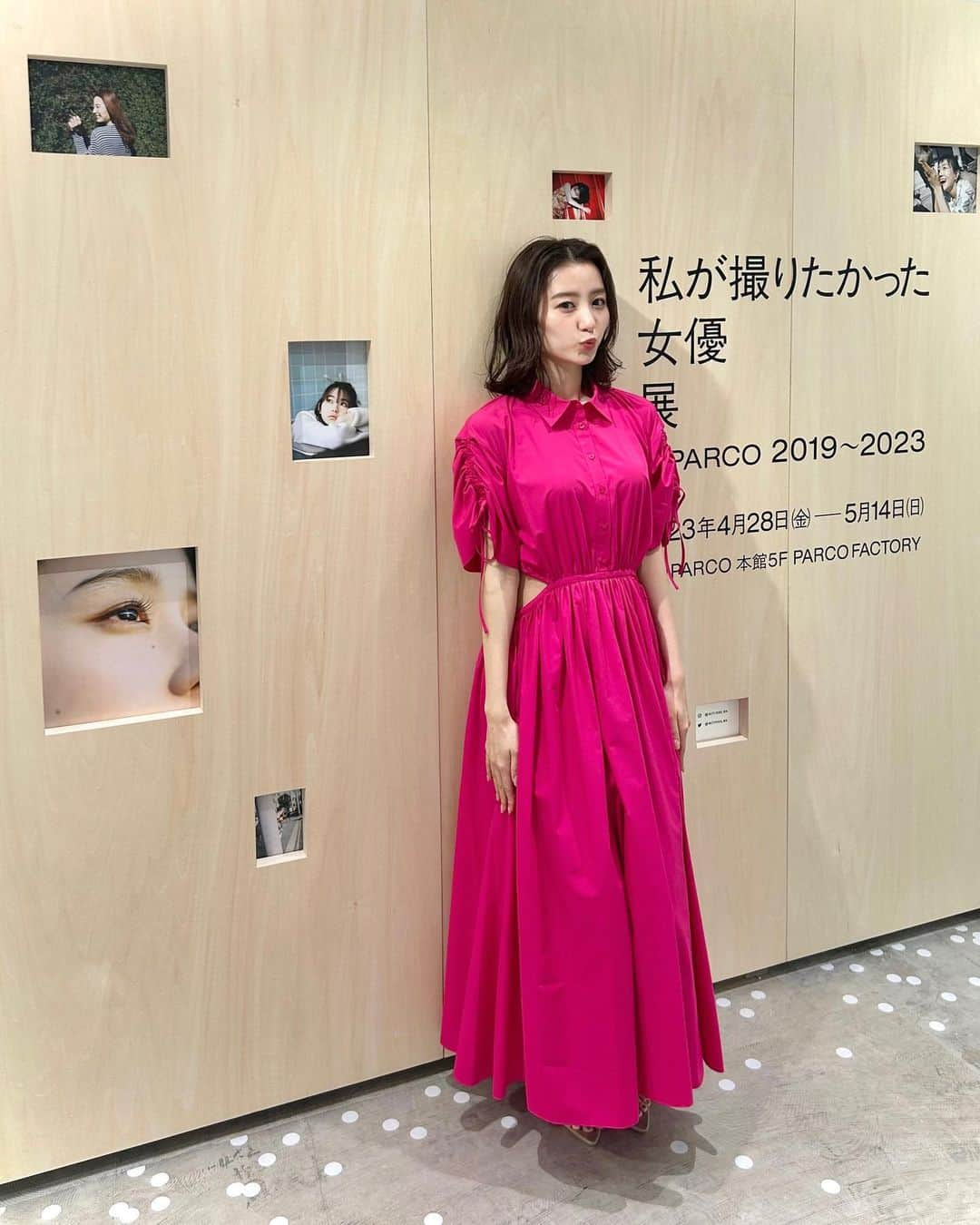 高田里穂さんのインスタグラム写真 - (高田里穂Instagram)「「私が撮りたかった女優展」 サイン会 and 内覧会in 福岡PARCO✍️  みなさんの笑顔や涙に出逢わせていただき、 心からありがとうございました🥰🧡  今回会えなかった方もまた必ず会いましょう！  4/28-5/14まで #私が撮りたかった女優展 福岡PARCO 本館5階  ステッカー、ポストカード、展示してある写真などなど さまざまなグッズあります ぜひお見逃しなく🐛🍩 (アクスタみたいなステッカーお気に入り🫰🏻笑)  それぞれ違う映画を観ているような、そんな写真展  👗 @snidel_official  🌍 @actress_ex」4月28日 17時46分 - riho__takada