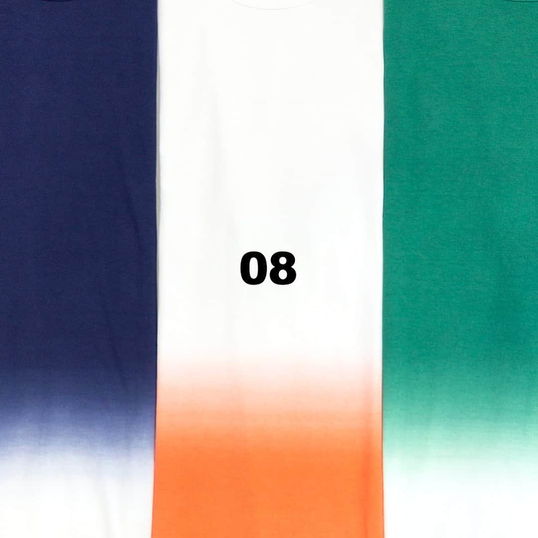 のインスタグラム：「⁣  ⁣ SUMMER ESSENTIALS 23'⁣ Exclusive 08 :⁣ Gradation Tee (kolor)⁣ ⁣ ⁣ - available from 28th April at⁣ kolor Minamiaoyama⁣ ⁣ - available from 29th April at⁣ All kolor stores⁣ kolor OFFICIAL ONLINE STORE ⁣ ⁣ ⁣ #kolor #kolorofficial #SS23 #SUMMERESSENTIALS」