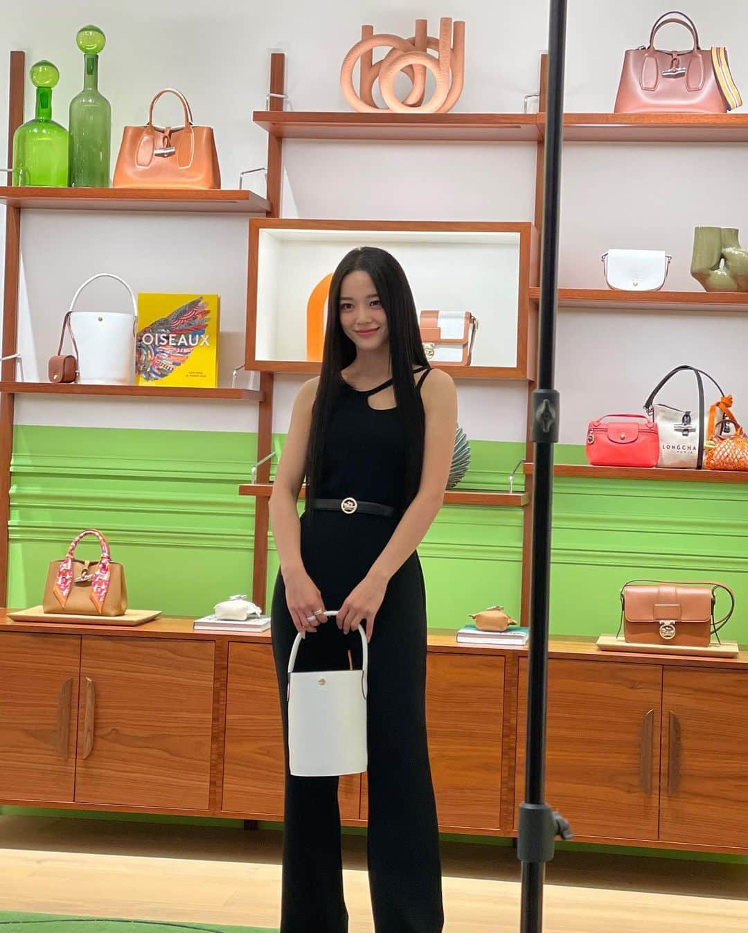 キム・セジョン（Gugudan SeMiNa）さんのインスタグラム写真 - (キム・セジョン（Gugudan SeMiNa）Instagram)「부산#longchamp」4月28日 17時58分 - clean_0828