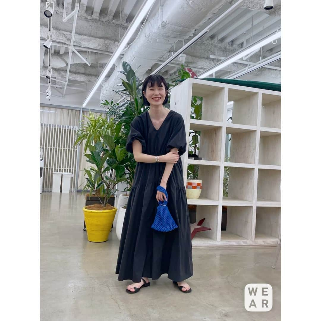 WEARさんのインスタグラム写真 - (WEARInstagram)「@wear_official では、トレンドのファッション情報をWEAR内のコーデと一緒に紹介！ ____________________________  ショップスタッフのみなさんが 【好印象に見える春コーデ】を提案！✨✨  初めましてがたくさんの今、ぴったりのコーデが大集合しています🙌  コーディネートが気になったら「保存」をタップ☝ 【着用アイテムの詳細】はWEARアプリまたはウェブサイトで👀  如果你喜歡我們po的穿搭，請記得按"保存"喔☝ 【穿搭單品的詳情】可以透過WEAR應用或官網查看👀  ____________________________ #WEAR #ootd #outfit #fashion  #コーデ #ブランドコーデ #淡色コーデ #ハイブランド #高見えコーデ #インフルエンサー #春コーデ  #春コーディネート #春服 #トレンドコーデ #着回しコーデ #着回し #着回しアイテム #着回しコーディネート #デートコーデ #着こなし紹介 #大人カジュアル #きれいめカジュアル #おでかけコーデ #新学期 #ショップ店員 #ショップスタッフ #アパレル店員 #アパレルスタッフ」4月28日 18時00分 - wear_official