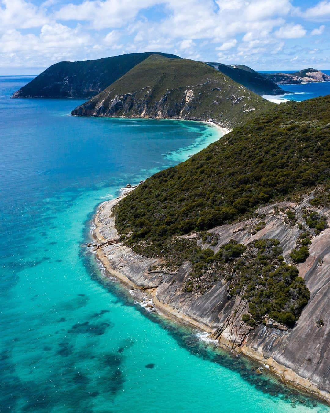 Australiaさんのインスタグラム写真 - (AustraliaInstagram)「We wouldn't mind these kind of blues in our lives 💙 Thanks to @rs.photog_ for sharing this stunning snap of #Albany's rugged coastline in @westernaustralia. Home to the Menang Noongar people, this part of @australias_southwest is brimming with inspiring Indigenous culture and history, so we highly recommend joining @kurrahmia's Noongar tour guides on a cultural tour. TIP: Visit the nearby @great_southern_wine region, which offers some excellent cool-climate wineries, including @rockcliffewines, @singlefilewine and @foresthillwines. #seeaustralia #comeandsaygday #wathedreamstate #australiassouthwest」4月29日 5時00分 - australia