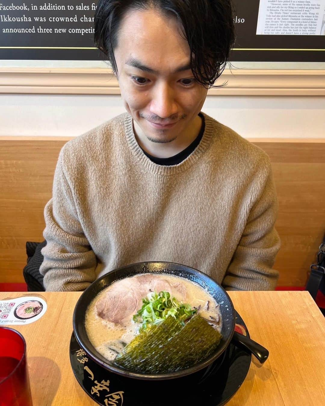 武田祐介さんのインスタグラム写真 - (武田祐介Instagram)「Ramen in Toronto🍜  IKKOUSHA  TONKOTSU | PORK & TORI | CHICKEN  📷@masafumieno  #おいしい」4月29日 5時05分 - yusuke_takeda_