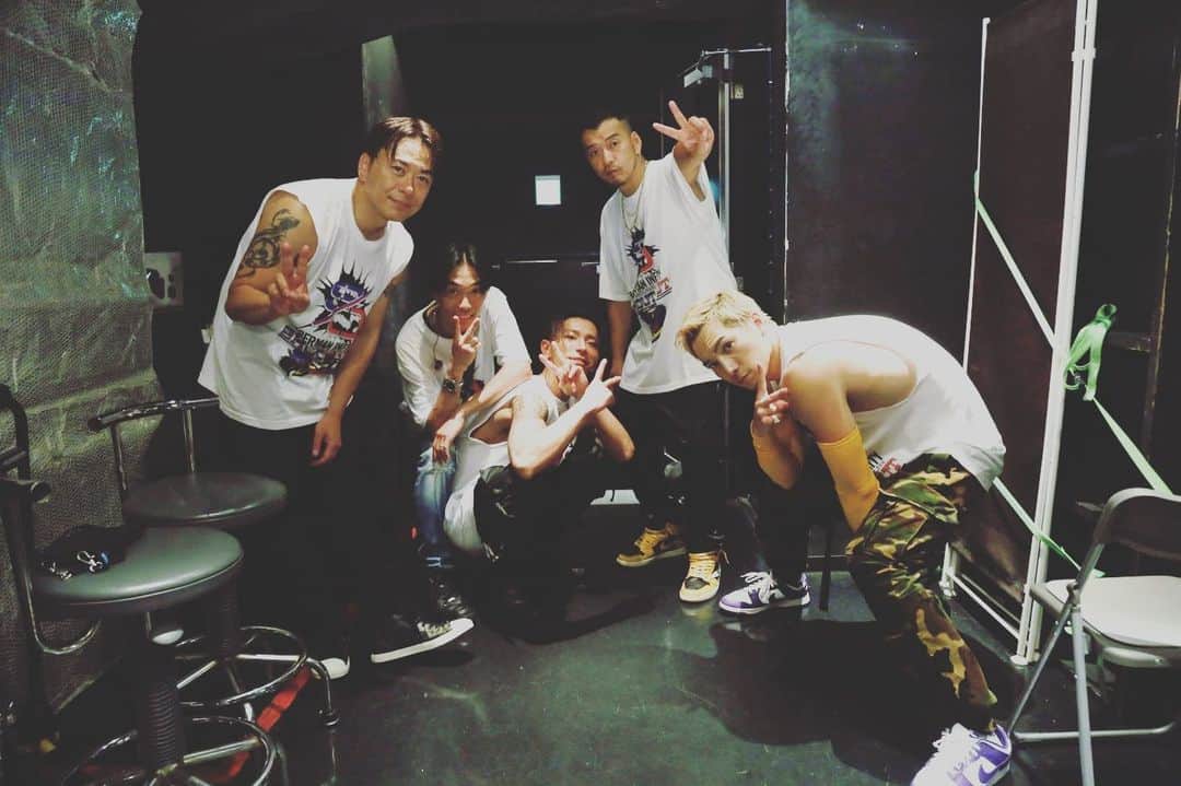 GSさんのインスタグラム写真 - (GSInstagram)「2023.4.28🎤  DOBERMAN INFINITY LIVE HOUSE TOUR 2023  "SHOUT OUT to D6"  FINAL　東京  #dobermaninfinity  #d6」4月28日 20時35分 - di_gs_official