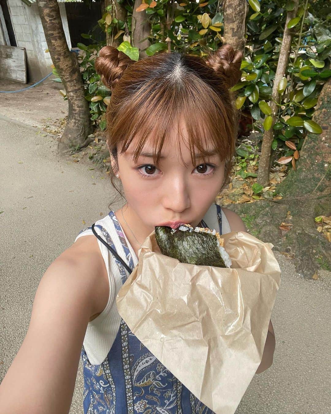のインスタグラム：「スパムおにぎりおいしかった🫶🏻」