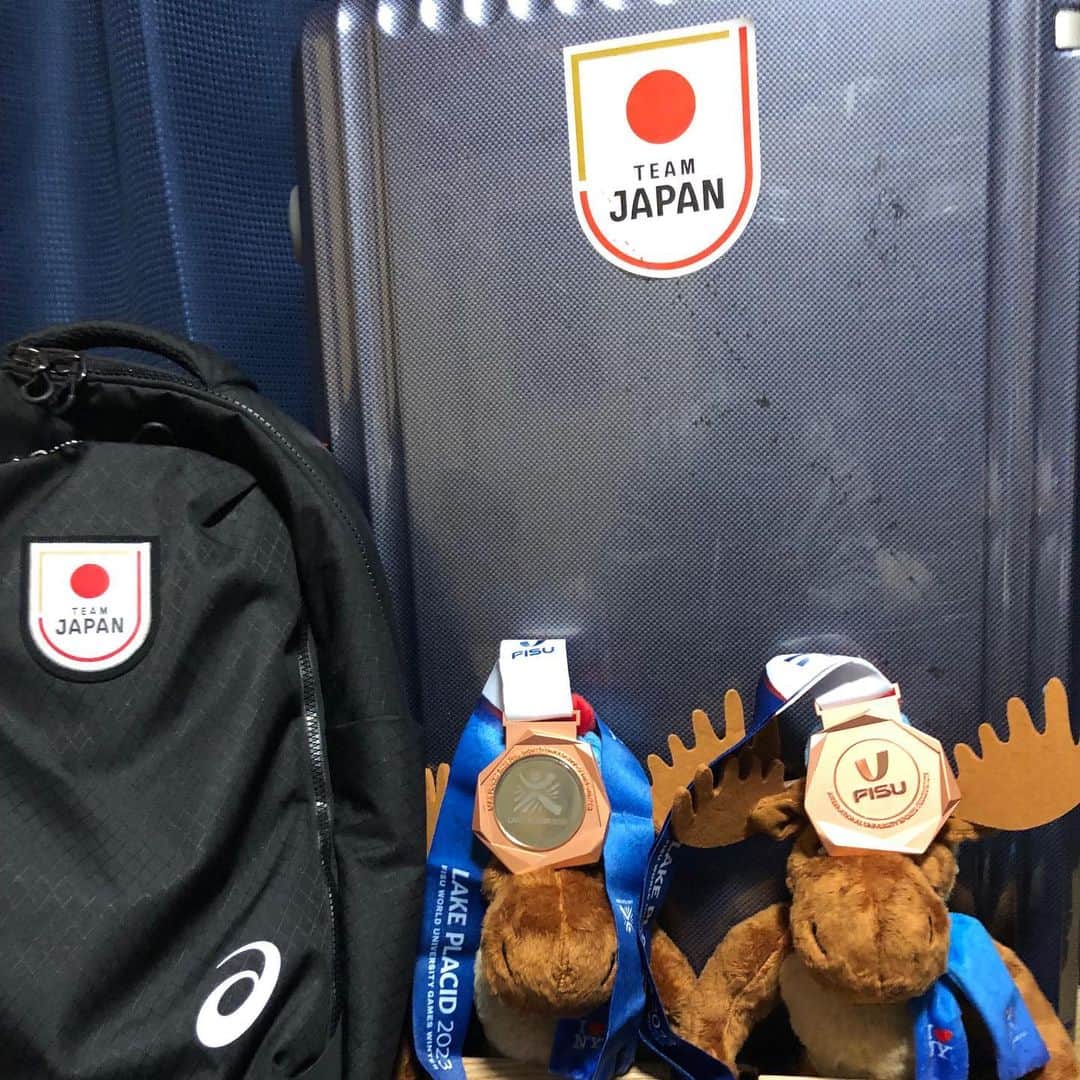 SuzukiAtsuhiroさんのインスタグラム写真 - (SuzukiAtsuhiroInstagram)「だいぶ前にシーズンアウトはしてますが、改めて今シーズンもお世話になりました🙇‍♂️ 貴重な体験を沢山させていただき、良いシーズンになりました😊 春から社会人になったので、活動内容は変わっていくと思いますが、来シーズンもよろしくお願いします！ @nekomaski  @altsbandai  @romesds_japan  @girosnow_japan  @dominatorwax  @ebsmission  @hope__og  @the.suns  @aoyamagakuinuniversity  #星野リゾート #アルツ磐梯スキー場 #hoshinoresorts #altsbandai #猫魔スキー場 #romesds #giro #dominator #ebsmission #hope #thesuns #チューンナップ工房mk #スノーボード #スノボ #snowboard #snowboarding #snowboarder #instagood #instalike #いいね返し」4月28日 20時30分 - _atsuhirosuzuki_