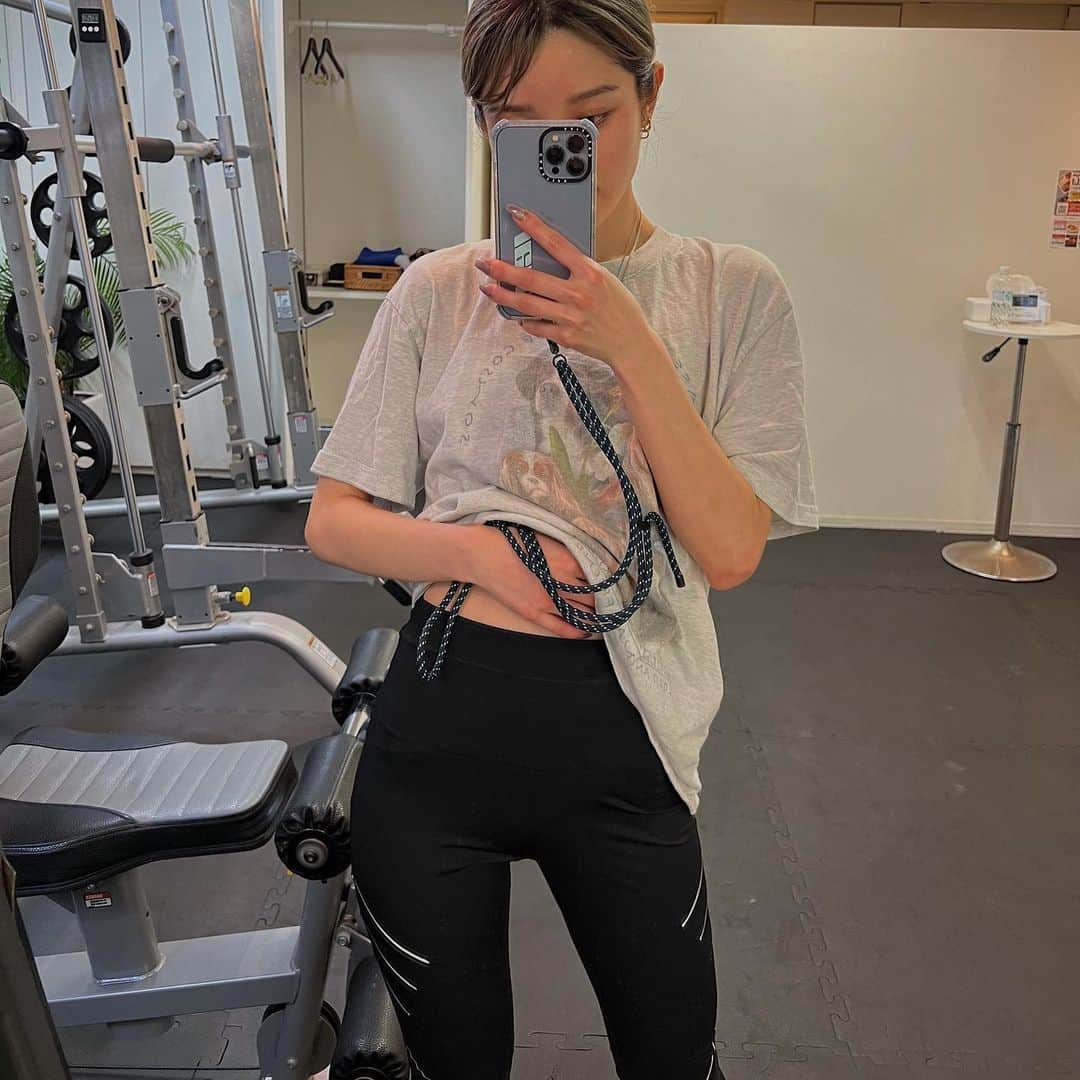 所谷舞さんのインスタグラム写真 - (所谷舞Instagram)「いっぱい食べてしっかり運動してるよ🐶🍚 来週もいくっ！  初めてのパーソナルだけど運動不足すぎて すでに効果を感じてます🤤筋肉痛が嬉しい。」4月28日 20時59分 - _mai_i_