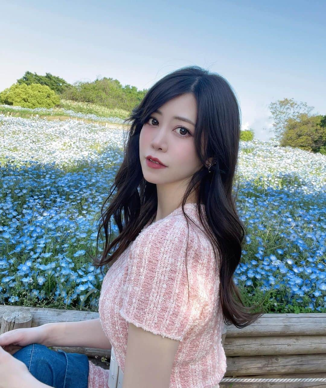 薄井美樹のインスタグラム：「． 思ったより 暗くなっちゃった💇‍♀️✨」