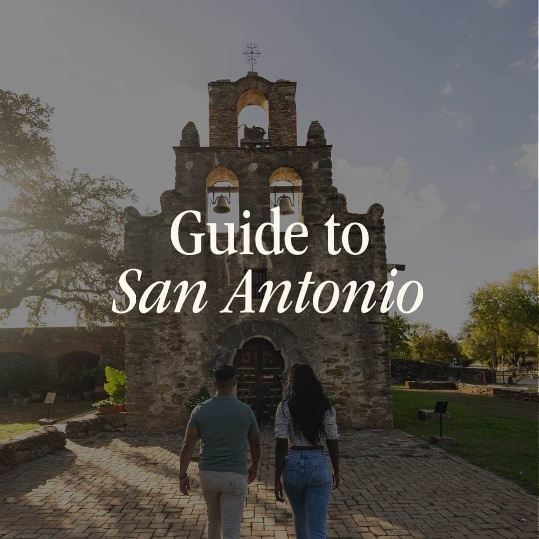 Lonely Planetのインスタグラム：「🌞 Welcome to San Antonio! 🌞 There’s tons to see, do and eat (yum) in Texas’ second largest city, from wandering along its iconic waterway to cycling past historical masterpieces from the 1700s – the only UNESCO World Heritage site in Texas! And that’s not to mention its UNESCO designation for Creative City of Gastronomy, which suits the traveler in search of a top-notch steak as much as the vegan who dreams of lunching in a cozy, colorful garden. Get a little luxury, some family-friendly stops and plenty of unique adventures – all in one.  Swipe for a couple of our FAVE recs and once you’re feeling inspired head to @visitsanantonio to plan your trip!」