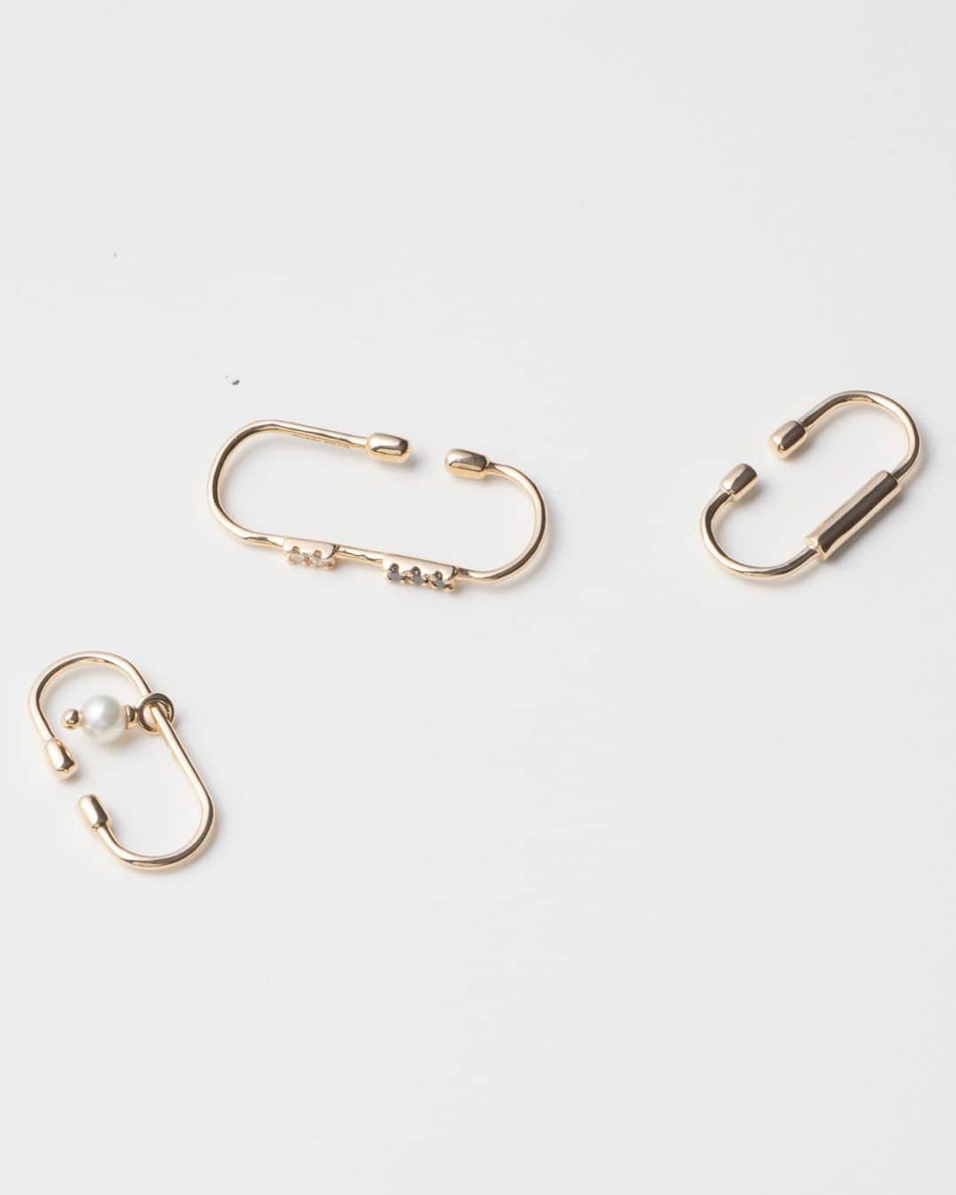 のインスタグラム：「“MIRO” EAR CUFFS #hirotakajewelry」