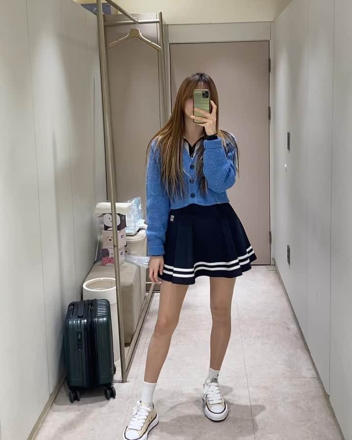 ハン・ボルムのインスタグラム：「#테니스 #테니스룩 자주입어서 좋은걸요🤔」