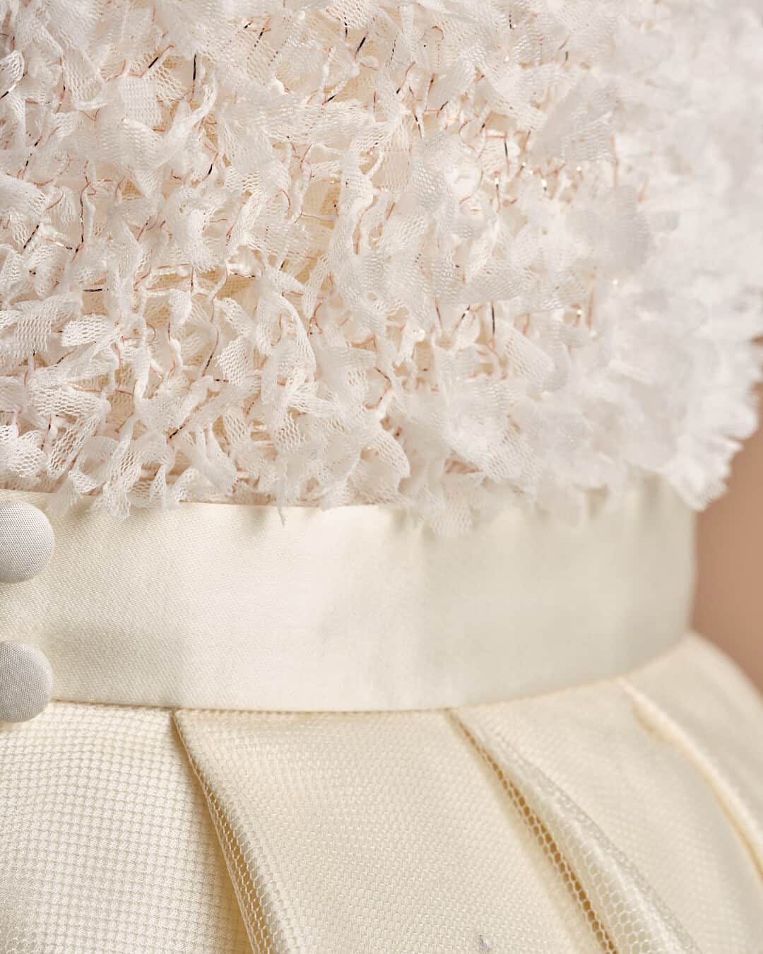 bonpointさんのインスタグラム写真 - (bonpointInstagram)「Bonpoint Couture SS23 | A Couture Ballet. ​ The Swan Lake collection exudes the atmosphere of an elegant ballet. ​ In an aerial choreography, the sumptuous dress and skirt inspire little girls to dance in an enchanted forest. ​  #Bonpoint #BonpointSS23 #Couture」4月28日 22時02分 - bonpoint