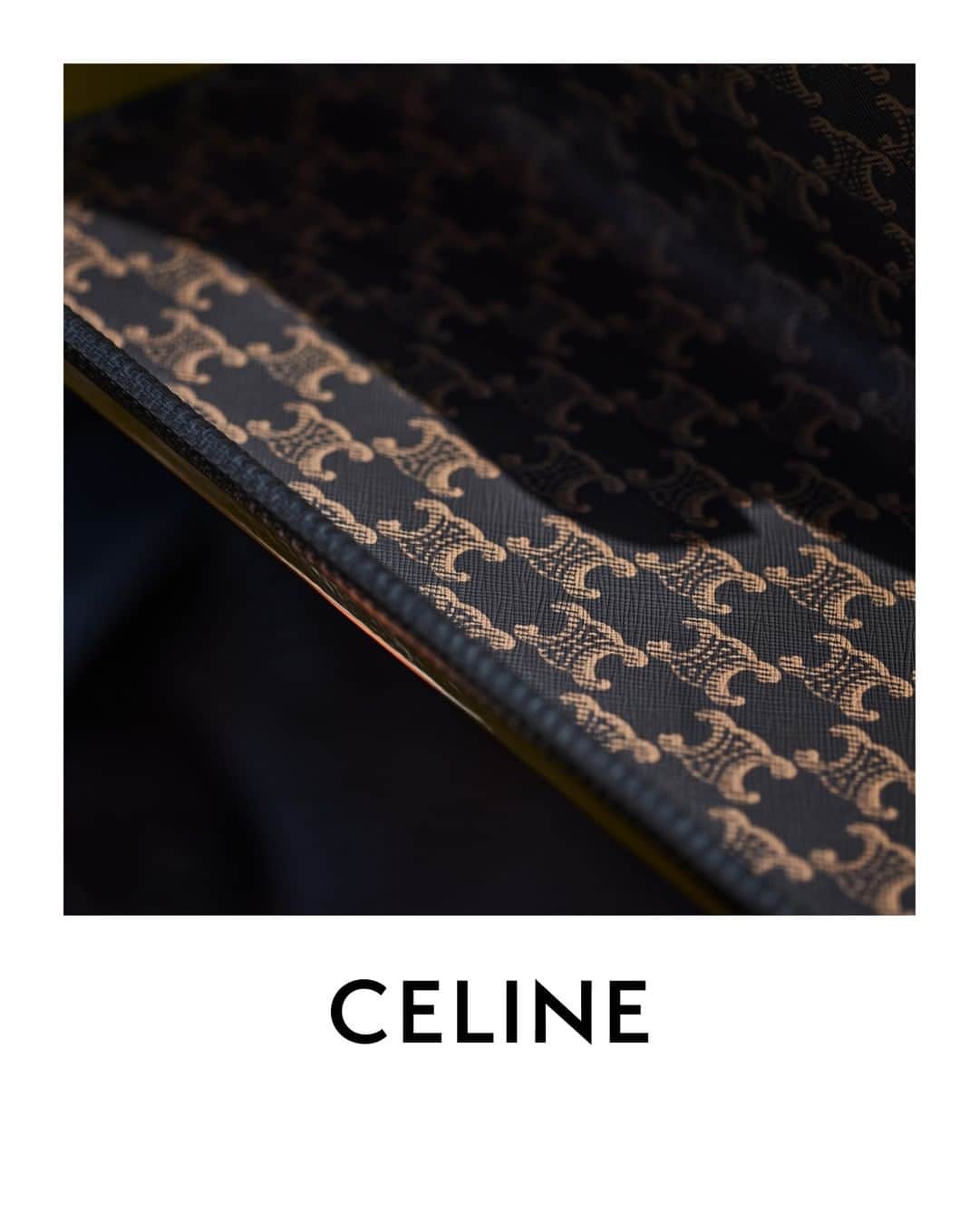 Celineさんのインスタグラム写真 - (CelineInstagram)「LA COLLECTION DE SAINT-TROPEZ CELINE PRINTEMPS-ETÉ 2023  SAINT-TROPEZ AND HEDI SLIMANE’S FRENCH RIVIERA CYCLE.  UPON ARRIVING AT CELINE IN 2018, HEDI SLIMANE LEFT CALIFORNIA WHERE HE LIVED FOR 10 YEARS AND SETTLED IN SAINT-TROPEZ.  LA COLLECTION DE SAINT TROPEZ CAMPAIGN WAS SHOT ALONG THE FRENCH RIVIERA COASTLINE. FOR THIS OCCASION, CELINE CUSTOMIZED A VINTAGE MINI MOKE VEHICLE. THE SMALL SUMMER BEACH CONVERTIBLE CAR ORIGINALLY DESIGNED FOR MILITARY PURPOSES, FIRST APPEARED IN 1964 AND QUICKLY BECAME A SYMBOL OF FREEDOM AND PLEASURE IN MANY SEASIDE TOWNS, ESPECIALLY IN SAINT-TROPEZ WHERE THE CAR WAS FAMOUSLY DRIVEN BY FRENCH ACTRESS AND MYTH BRIGITTE BARDOT.  FOR THIS SPECIAL PROJECT, THE CAR HAS BEEN CUSTOMIZED WITH A TRIOMPHE WOODEN STEERING WHEEL, A TRIOMPHE CANVAS HOOD AND DASHBOARD FEATURING TAN LEATHER ELEMENTS, WICKER SEATS AND SPARE WHEEL PROTECTION. A GOLDEN TRIOMPHE SIGNATURE APPEARS ON THE WHEELS AND GEAR SHIFT.  @MOKE INTERNATIONAL  @HEDISLIMANE PHOTOGRAPHY SAINT-TROPEZ OCTOBER 2022  #CELINEBYHEDISLIMANE」4月28日 22時11分 - celine