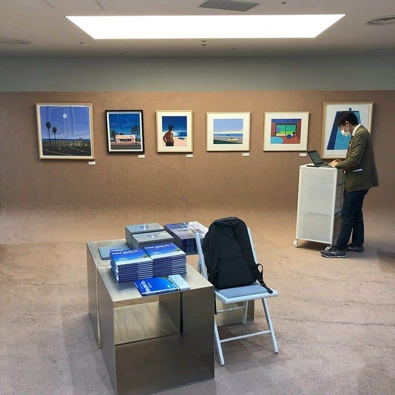 永井博さんのインスタグラム写真 - (永井博Instagram)「あすから梅田阪急メンズにて原画とジークレープリントも販売します🐧💦。」4月28日 22時34分 - hiroshipenguinjoe