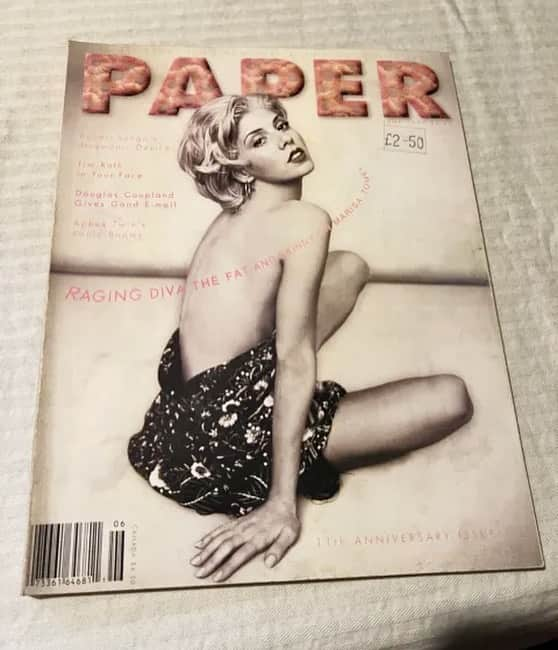 マリサ・トメイのインスタグラム：「@PaperMagazine! What an Era!」