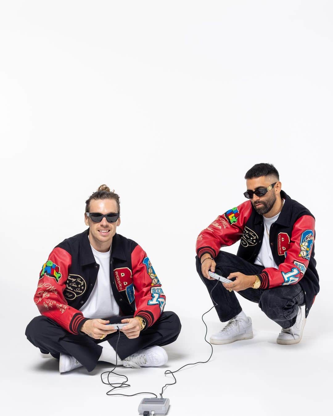 Yellow M.F. Clawさんのインスタグラム写真 - (Yellow M.F. ClawInstagram)「MAYBE THE HARDEST JACKET WE EVER DROPPED. ITS UP FOR GRABS AS OF RIGHT NOW. LINK IN BIO. ❤️🖤」4月28日 22時56分 - yellowclaw
