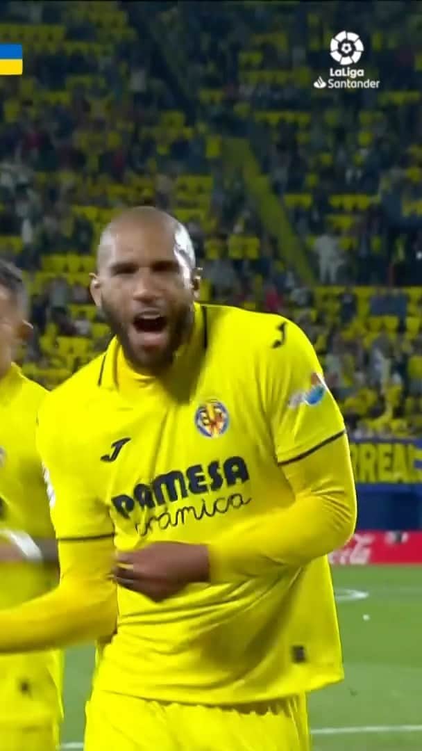ビジャレアルCFのインスタグラム：「¿Cómo le haces para bailar tan bonito?  #laligahighlights」