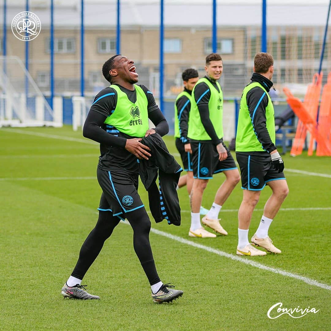 クイーンズ・パーク・レンジャーズFCのインスタグラム：「Caption this 😆  @ianrandallphotography 📸  #QPR | #EFL」