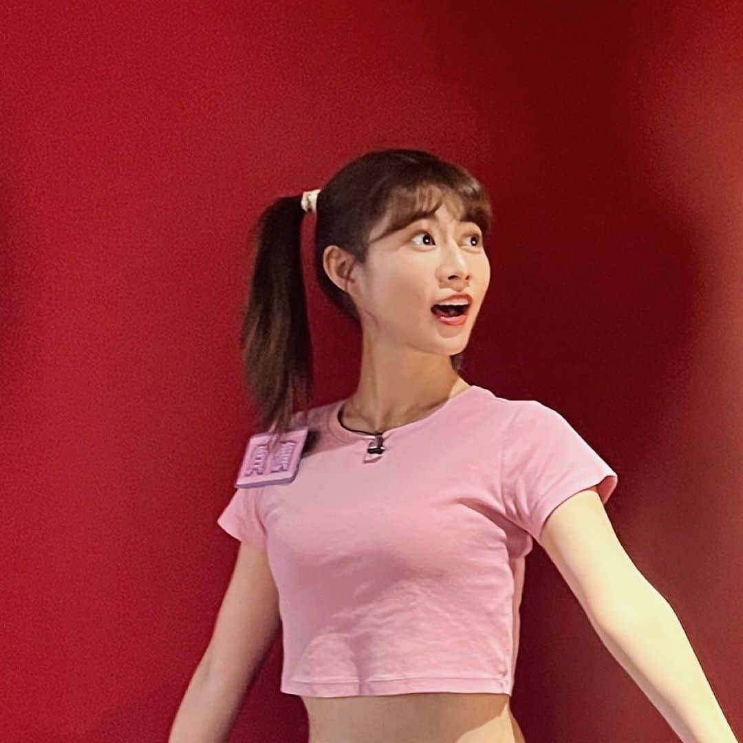 阿部マリアのインスタグラム：「外景中的me👧🏻 怎麼沒有一張正常的照片呢？？ 今晚上了新影片 等你來看喲🫶🏻💎」