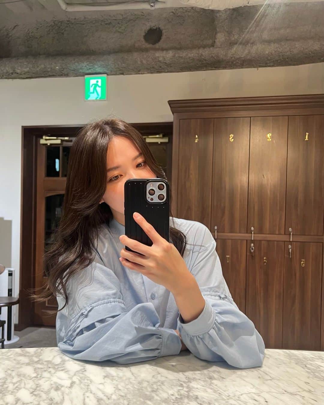 戸田れいのインスタグラム：「やっと美容院いく時間出来た🥹 イベント前に行けてよかった🌈  とってもお気に入りの色にして頂きました🐰 いつもありがとうございます♥️  明日はラジオです📻 ストーリーズに詳細書いてあるのでチェックしてね🍭」