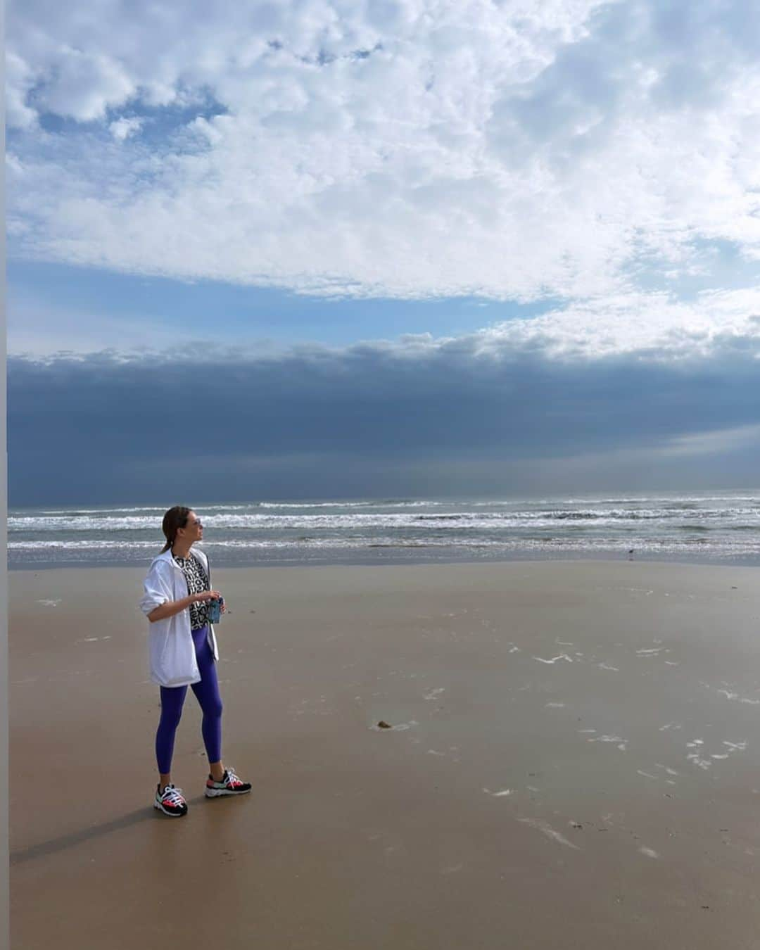 RINAさんのインスタグラム写真 - (RINAInstagram)「１日の始まり🌞🏝️ 4年ぶりにこれて嬉しい❤️ #daytonabeach」4月28日 23時28分 - rina_karina0417