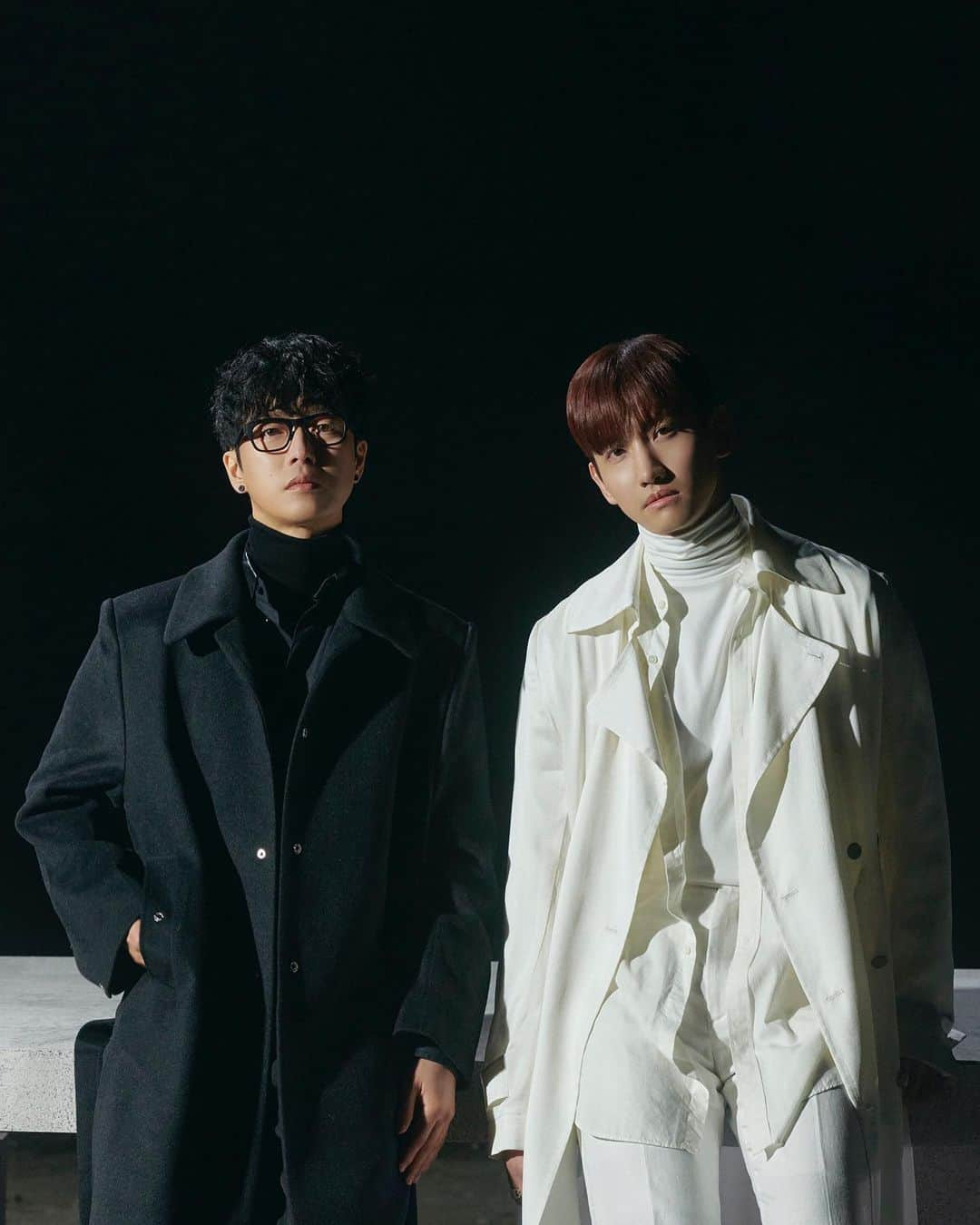 チャンミンのインスタグラム：「[STATION] 최강창민X하현우 {HYBRID}  ➡️ 2023.05.04 6PM KST  #MAXCHANGMIN #최강창민 #changmin88  #TVXQ! #東方神起 #동방신기 #tvxq.official #HAHYUNWOO #하현우 #hahyunwoo_official @vocal_hahyunwoo  #Guckkasten #국카스텐 #guckkasten_official  #HYBRID #STATION #스테이션」