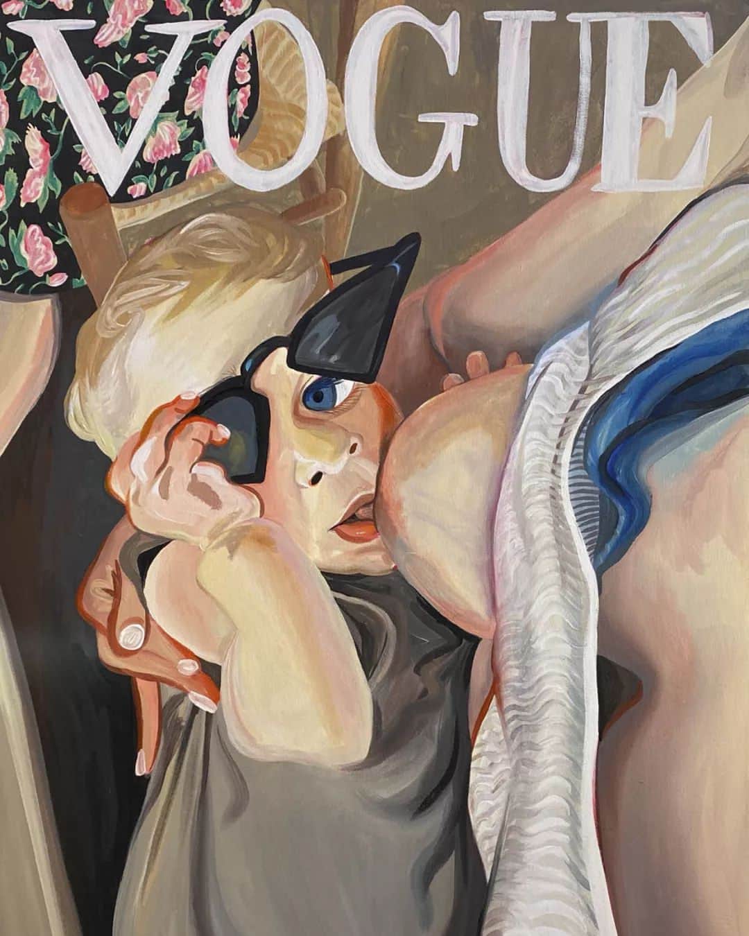 のインスタグラム：「Las portadas que no fueron  Con motivo del 35 aniversario de @voguespain, nueve artistas locales han creado sus portadas soñadas, publicadas en el número de mayo de la revista. En ‘POV’, @mariaherreros representa “la liberación de nuestros cuerpos, sacándolos del paradigma de la belleza para mostrar también fuerza, poder, conexión humana y vulnerabilidad. Mi intención es reflejar un momento de autenticidad para la portada de una revista que ha sido siempre aliada de nuestra revolución”. #Vogue35 {Puedes ver todas las portadas en el link de la bio de @voguespain}」