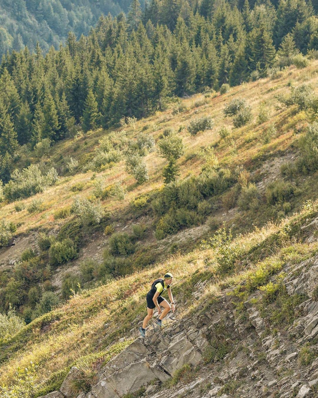ミレーのインスタグラム：「Best way to kick off your weekend! 👊  And you, are you excited about the beginning of the trail running season ?  Comment below! 👇  UP FOR ANYTHING. . . . #MILLET」