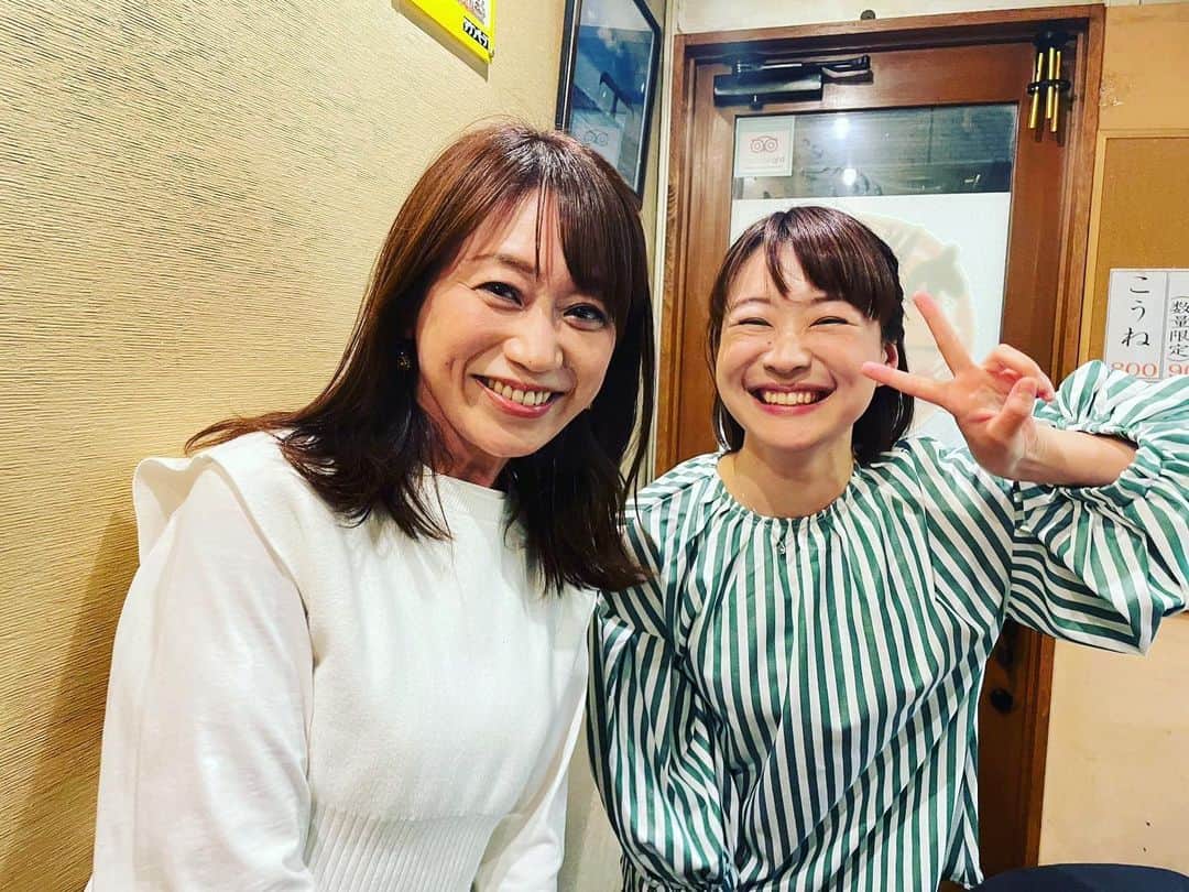 大隅智子のインスタグラム：「お好み焼きを食べに行ったら、広テレの有田優里香アナに遭遇！ かつて一緒にパルコ前から中継をしたり、テレビ派ランチも一緒にさせてもらいました！ 変わらない明るさとキュートな有田ちゃんと会えて嬉しかったです！ #広島 #お好み焼き #有田優里香」