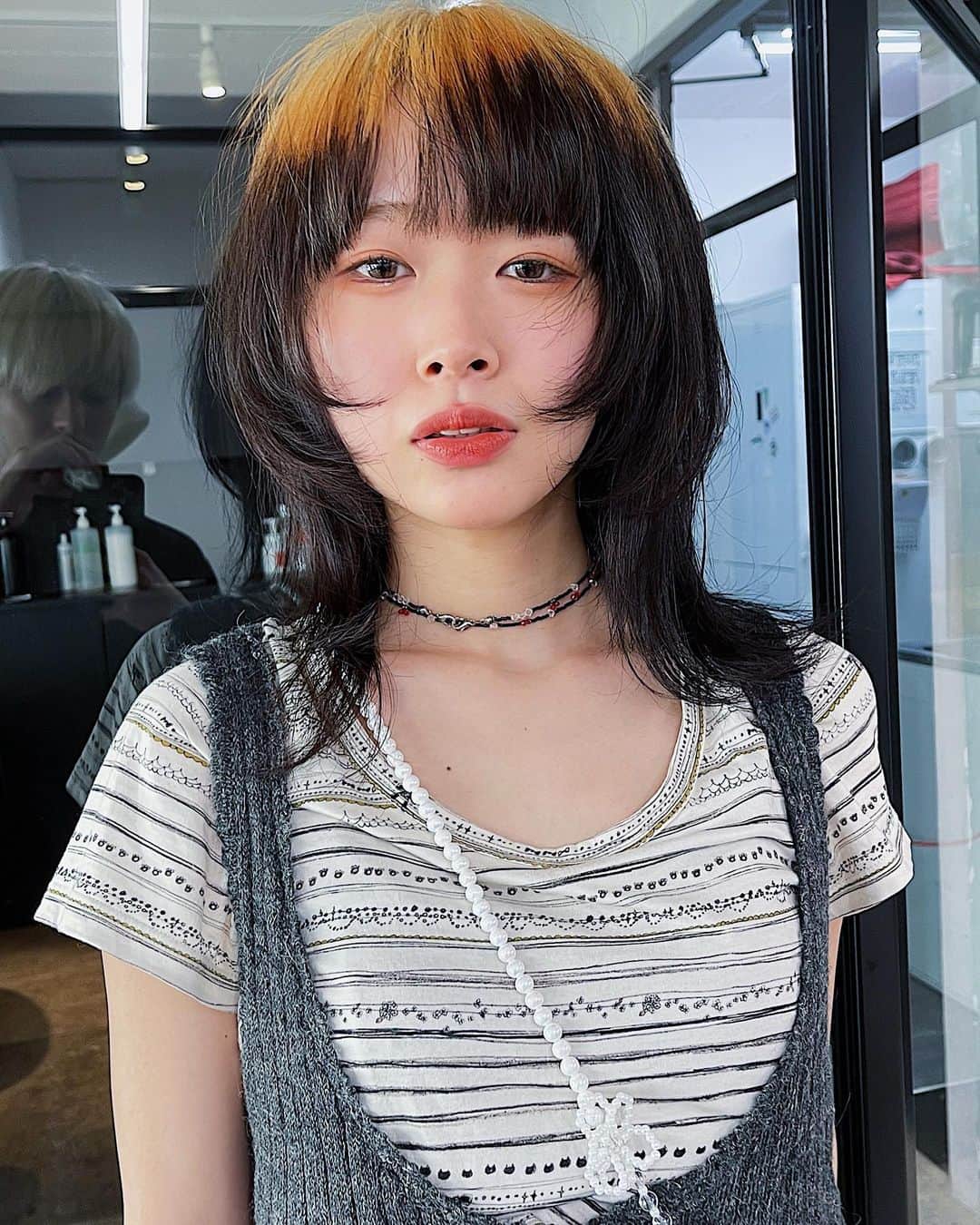 時田健太のインスタグラム：「ウルフとブリーチ  #ケアブリーチ#ウルフカット女子 #ウルフヘア#ミディアムウルフ#ウルフレイヤー」