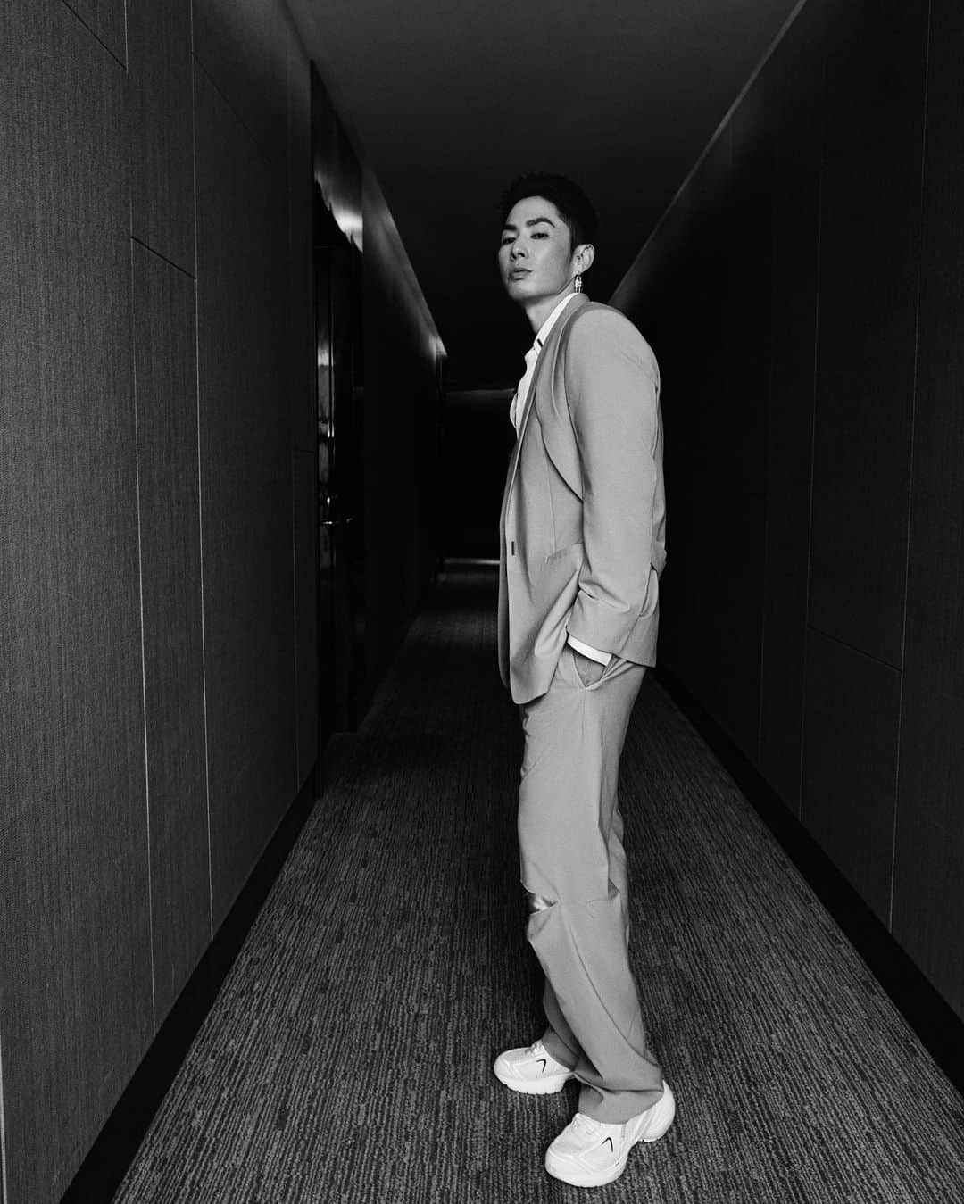 呉建豪さんのインスタグラム写真 - (呉建豪Instagram)「- G I V E N C H Y -  @givenchy  @matthewmwilliams」4月29日 1時40分 - vannesswu