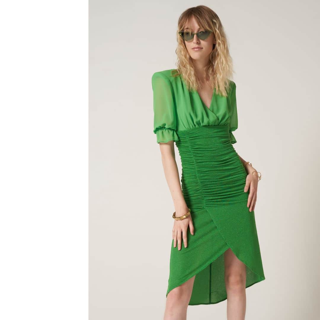 アンナリタエヌのインスタグラム：「The must-have color of the season.  #ANNARITAN #SS23」