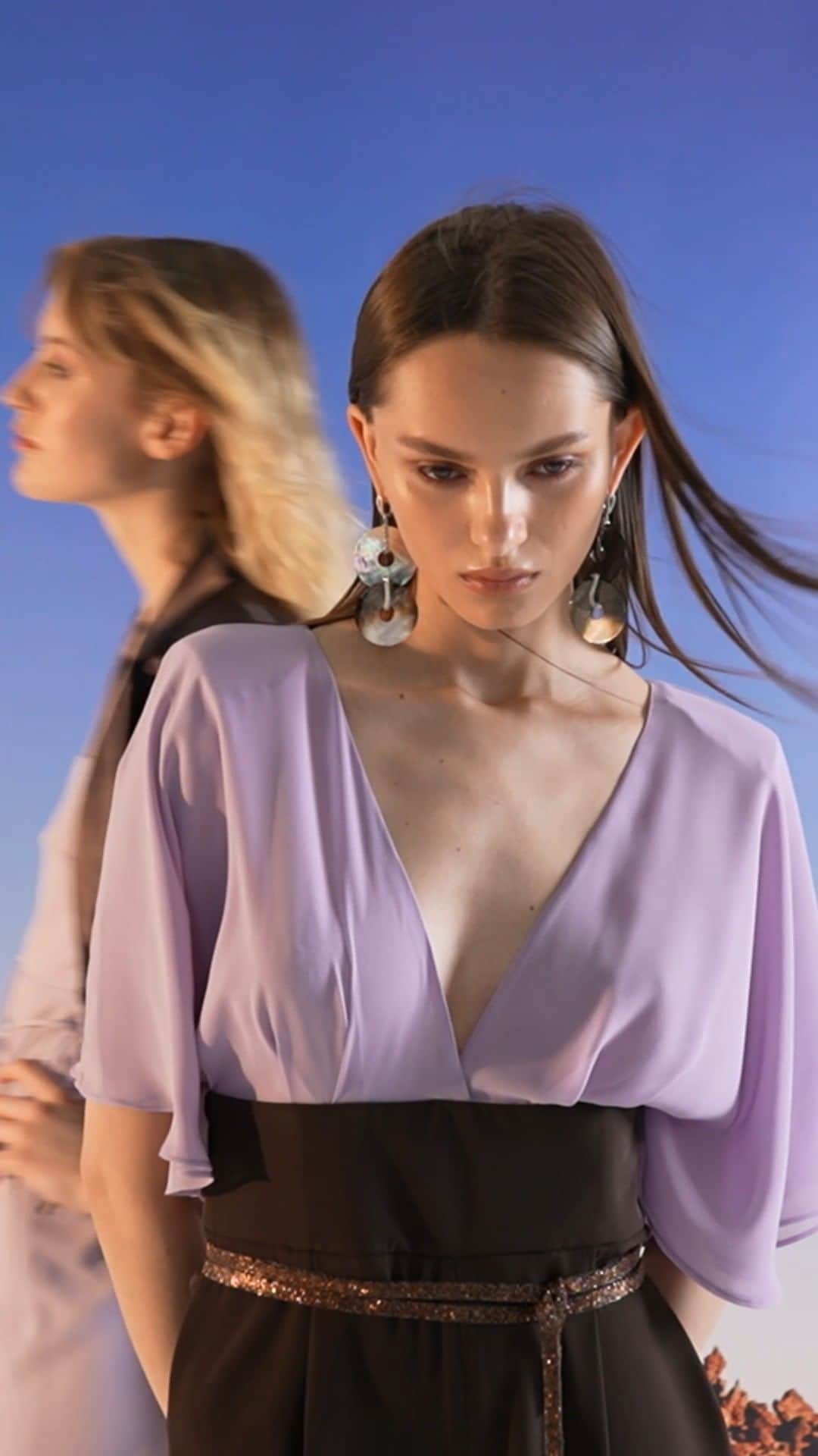 アンナリタエヌのインスタグラム：「Our SS23 collection is an invitation to the sweetness of life, to the lightness of the soul, and to the beauty of women.  #ANNARITAN #SS23」