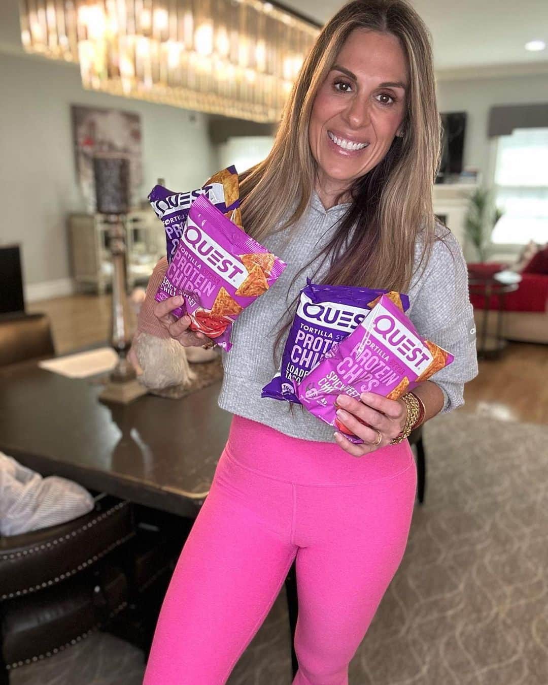 questnutritionさんのインスタグラム写真 - (questnutritionInstagram)「Happy #FanCrushFriday! 😍 Thank you for being the best fans ever & making April such a memorable month. Going #OnaQuest is better with you. 🙏💙 • Tag us @QuestNutrition & use #OnaQuest for a chance to be featured in a future #FCF! 💙 #QuestSquad」4月29日 2時27分 - questnutrition