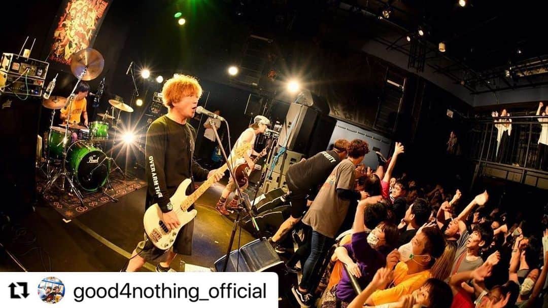 U-tanのインスタグラム：「#Repost @good4nothing_official with @use.repost ・・・ 「18 STICKS TOUR～堺のオッさんと9人の花嫁～」  2023.04.28  水戸LIGHT HOUSE  photo by 半田安政」