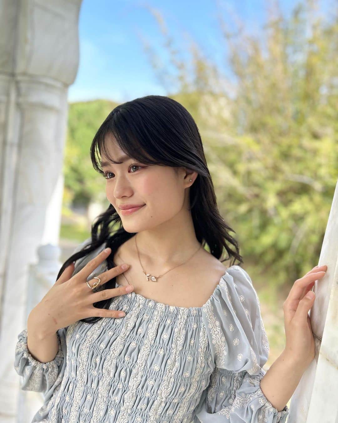 平日菜向のインスタグラム：「🦋🦋🦋」