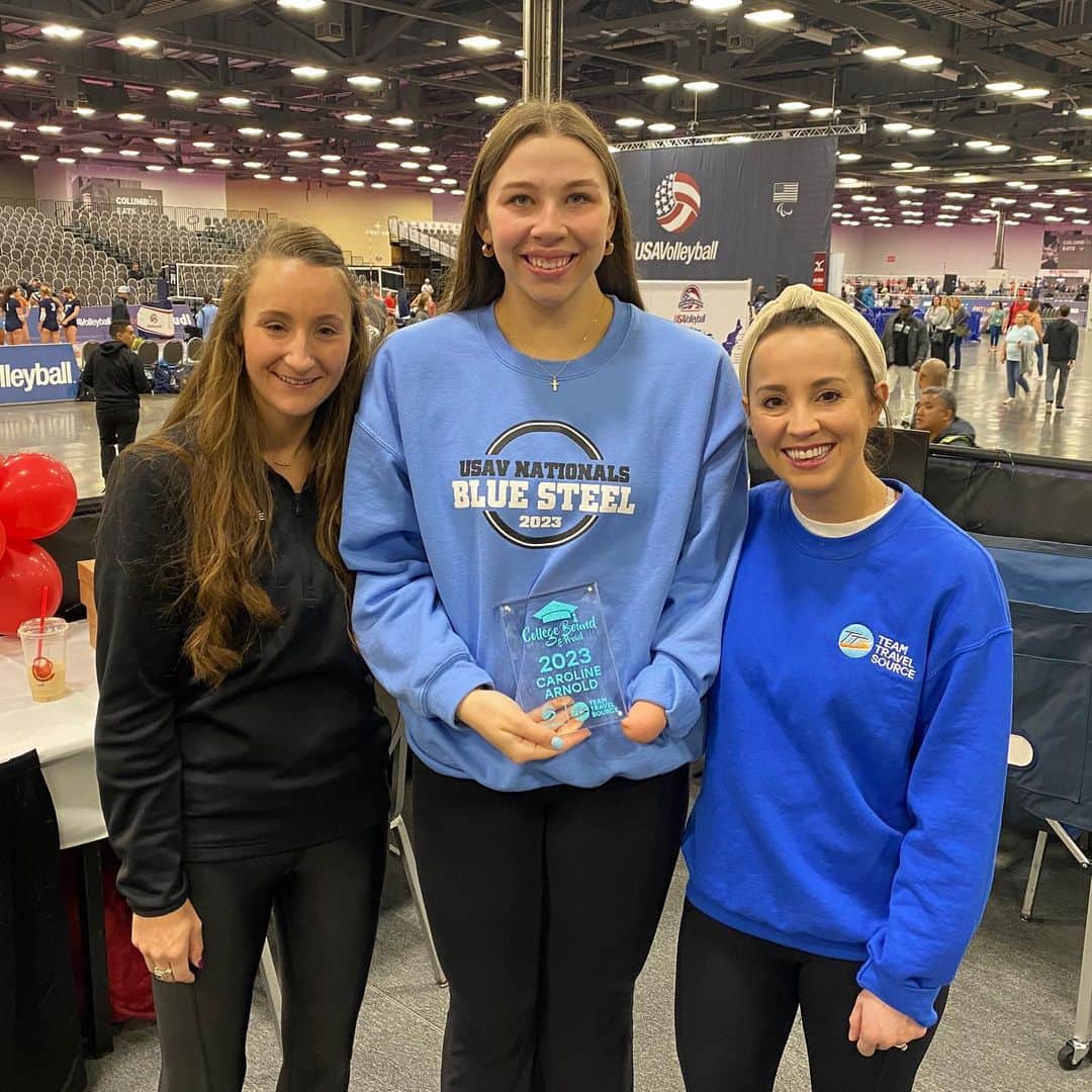 USA Volleyballさんのインスタグラム写真 - (USA VolleyballInstagram)「Earlier today at #gjnc18 2023, Caroline Arnold of @bluesteelvolleyball was recognized as the proud recipient of the College Bound and Proud Scholarship award. In partnership with @teamtravelsource The College Bound & Proud Scholarship is a $2,500 award given to one male and one female athlete who are in good standing with USA Volleyball, are in their senior year of high school, and are registered for a USAV Junior National Championships event in 2023. Congratulations, Caroline!」4月29日 6時58分 - usavolleyball