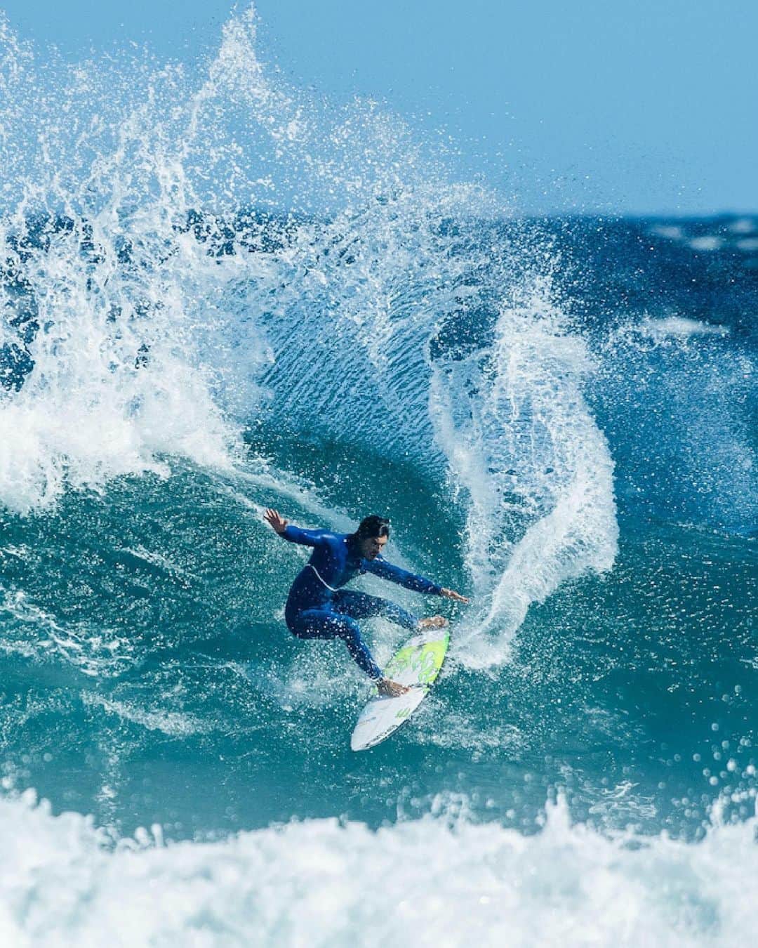モンスターエナジーさんのインスタグラム写真 - (モンスターエナジーInstagram)「Redemption at its finest 🏆 3x World Champ @GabrielMedina reasserts his dominance with the WIN at Margaret River!   #MonsterEnergy #Surf #Surfing #MargaretRiverPro」4月29日 8時27分 - monsterenergy