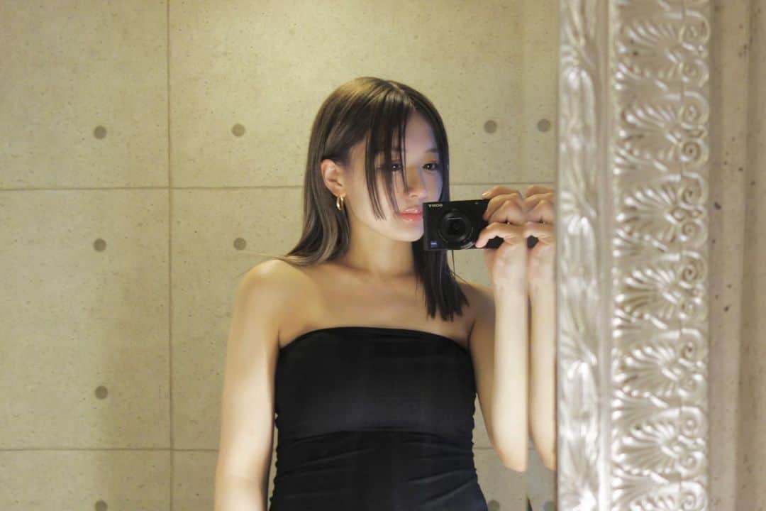 NANA HOSOYAさんのインスタグラム写真 - (NANA HOSOYAInstagram)「new hair✨✨✨ @masato__nakajima 🙇‍♀️✨」4月29日 8時29分 - nana_hair_tokyo
