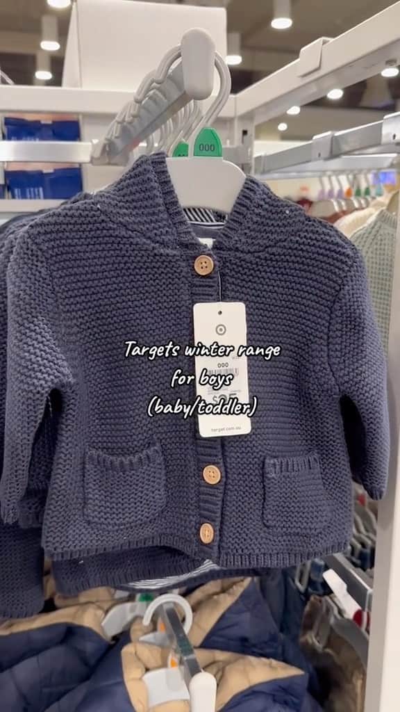 Target Australiaのインスタグラム：「Winter sorted 💙  @brittbevan with new toddler Target finds 🎯」