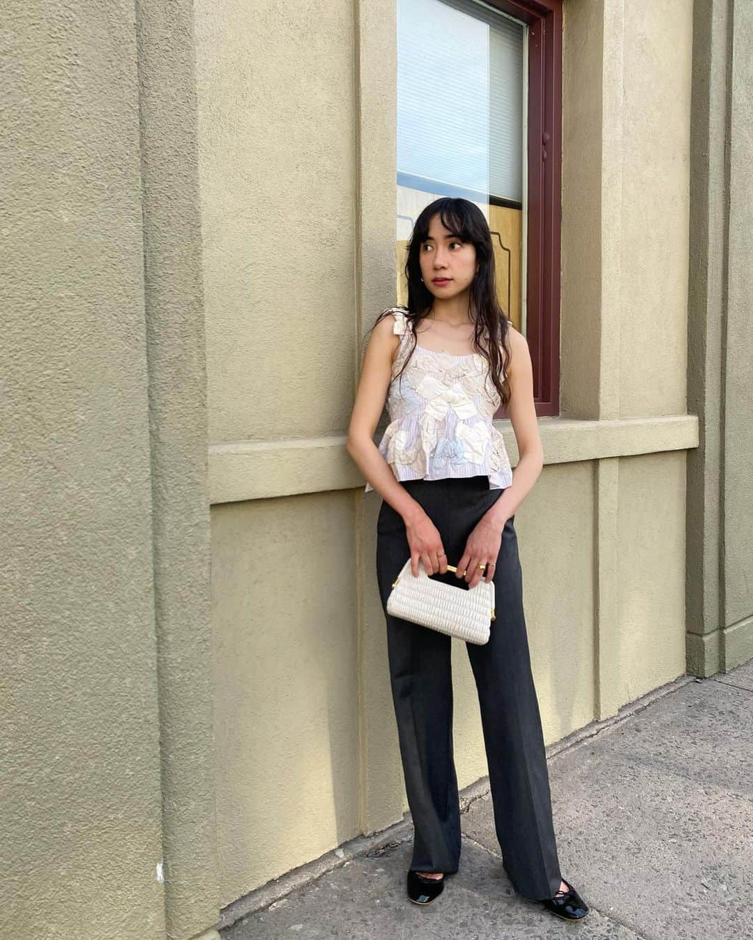 ベイカー恵利沙さんのインスタグラム写真 - (ベイカー恵利沙Instagram)「🎀🎀🎀🎀🎀 The day it felt like summer with my pretty top from @seanewyork 🌺  #えりさふく」4月29日 10時00分 - bakerelisa