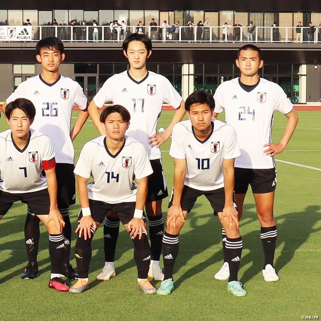 日本サッカー協会さんのインスタグラム写真 - (日本サッカー協会Instagram)「. 🔹 #U17日本代表 候補🔹 【国内トレーニングキャンプ✍️】  初日に #森山佳郎 監督からAFC U17アジアカップの概要などが伝えられ活動がスタート。  2日目の夕方には流通経済大学付属柏高校と45分×2本のトレーニングマッチを行いました。  詳しいレポートはプロフィールのJFA公式サイト『JFA.jp』から✍️  #夢への勇気を #jfa #daihyo #サッカー日本代表 #サッカー #soccer #football #⚽」4月29日 13時01分 - japanfootballassociation