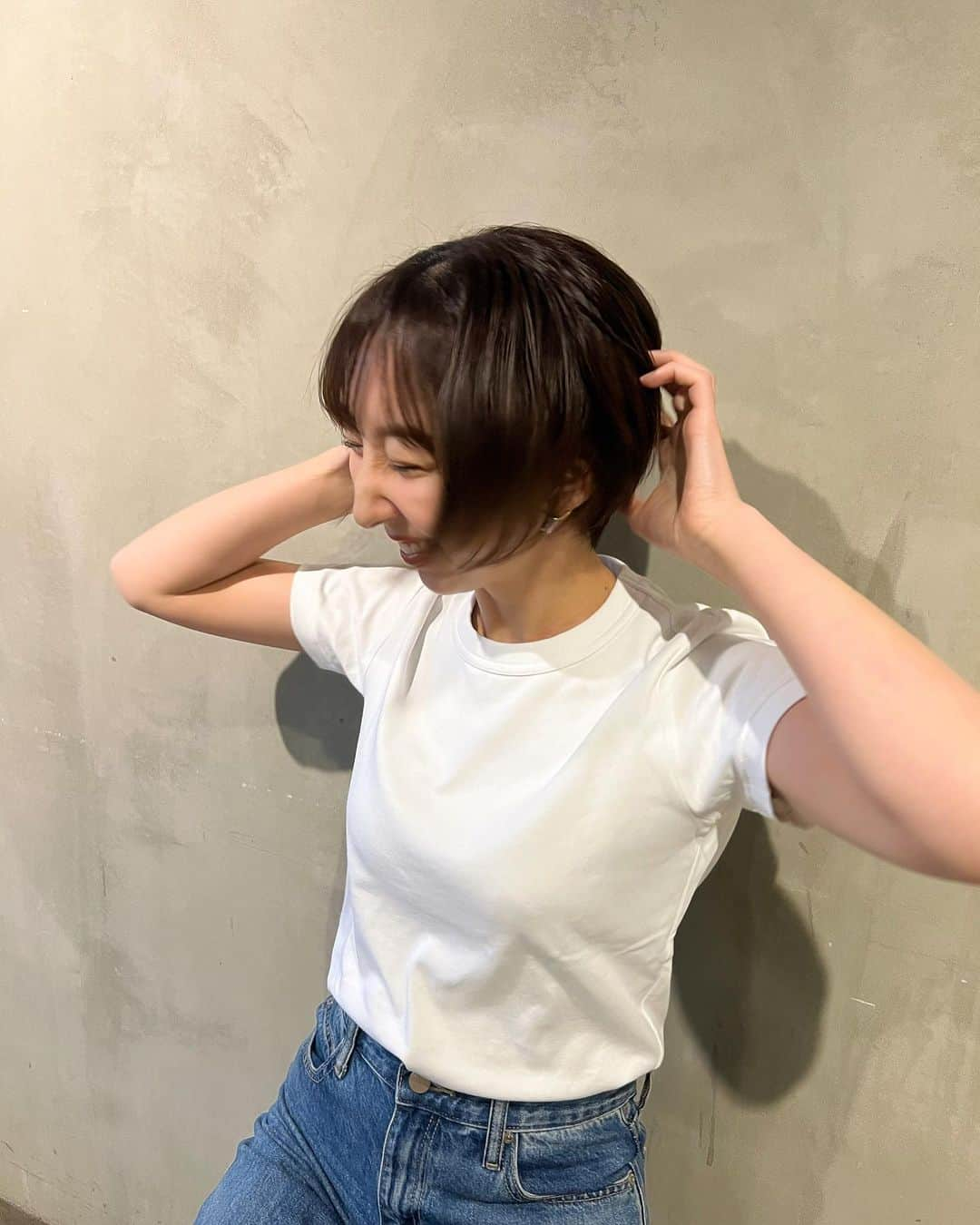 飯田里穂さんのインスタグラム写真 - (飯田里穂Instagram)「✂︎🍃  髪きりました。さっぱりーー!!  どうですか??」4月29日 13時17分 - rippi_ii