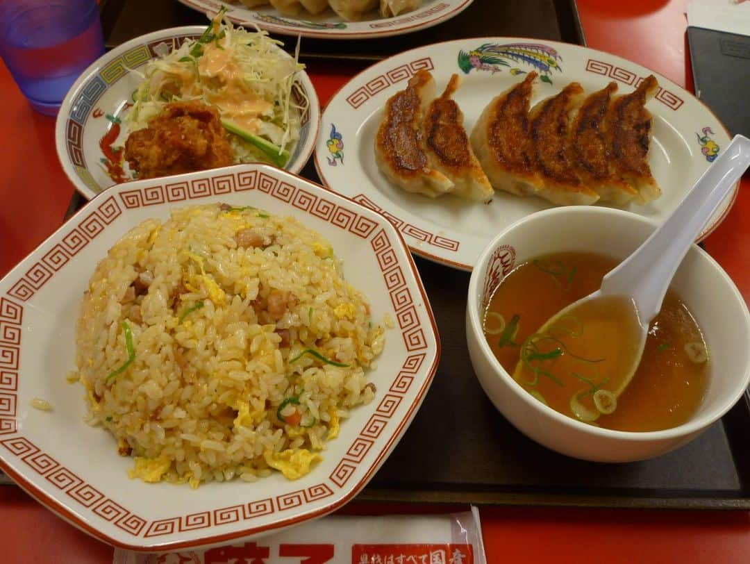 涼海花音さんのインスタグラム写真 - (涼海花音Instagram)「最近餃子いっぱい食べてる🥟🎶」4月29日 22時53分 - kanon_1228