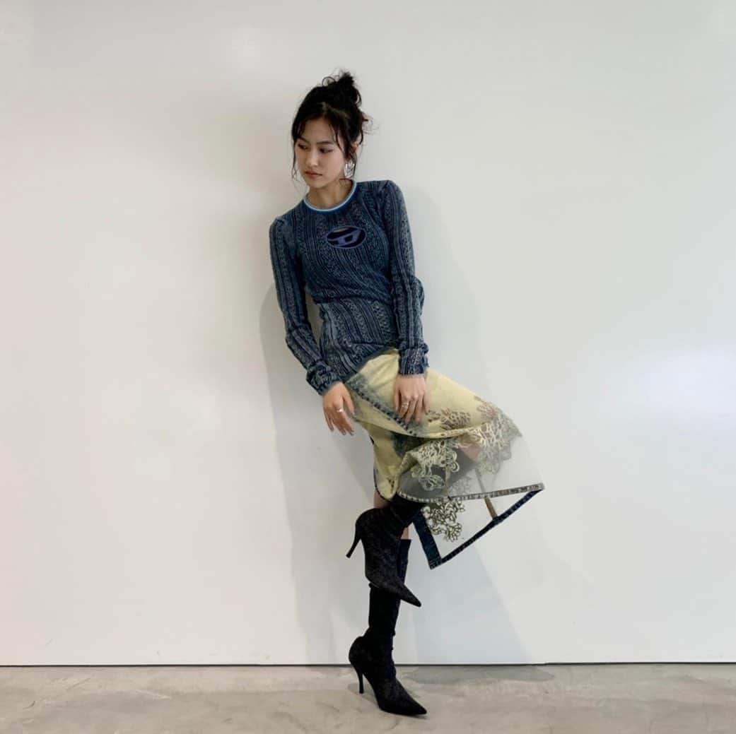 のインスタグラム：「🚲🏫 明日放送の「超無敵クラス」に出演します！ 日本テレビにて4月30日（日）昼12:45～14:00‼️ 是非ご覧ください♪」