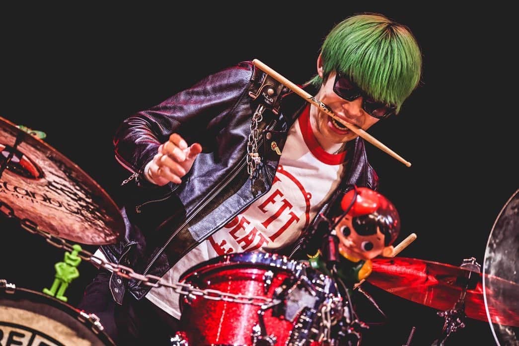 のインスタグラム：「THANK YOU!!リクエステージ in 大阪城ホール 😎👍🥁💚🎶 #gogovanillas #バニラズ #FM802 #REQUESTAGE 2023.4.29 photographer @nabespg」