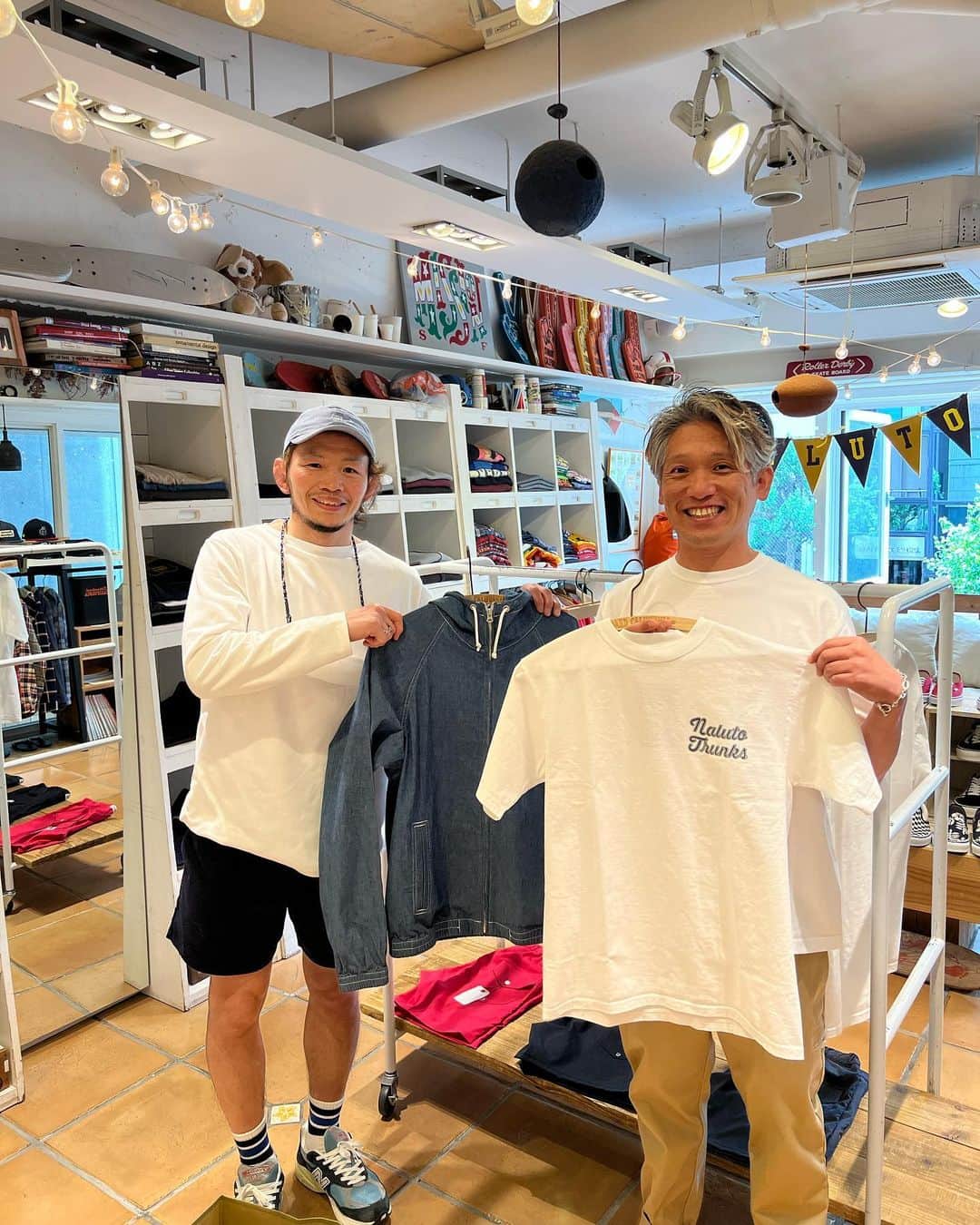 宇野薫のインスタグラム：「NALUTO TRUNKS × Standard California Order Fair!!   UNO DOJO前にお邪魔しました。 輝陽志さんありがとうございました‼︎  『NALUTO TRUNKS Order Fair』 DAY ： 4月29日（土）、4月30日（日） at： Standard California  @standardcalifornia @nalutotrunks」