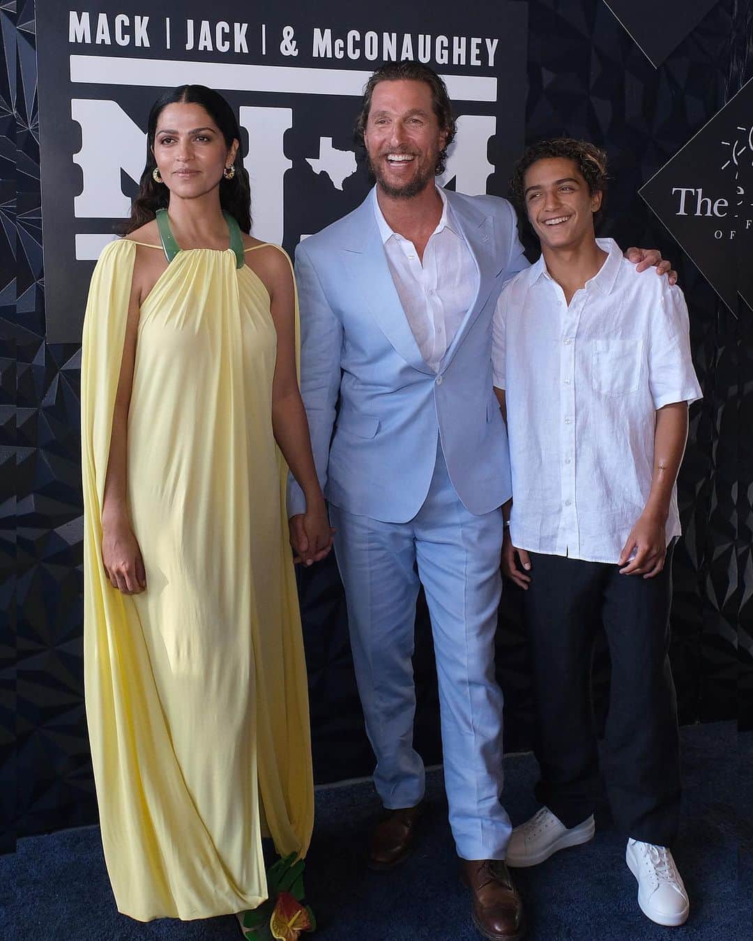 Just Jaredさんのインスタグラム写真 - (Just JaredInstagram)「Matthew McConaughey and wife Camila Alves (who wore some interesting footwear) step out with their oldest son, Levi McConaughey, for the Mack, Jack & McConaughey Gala in Texas #MatthewMcConaughey #CamilaAlves #LeviMcConaughey Photos: Getty」4月29日 15時10分 - justjared