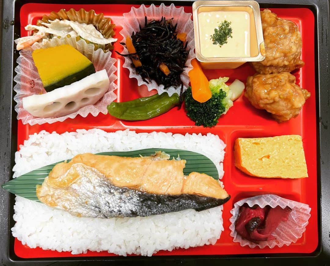 バカリズムのインスタグラム：「特番飯 塚田農場」