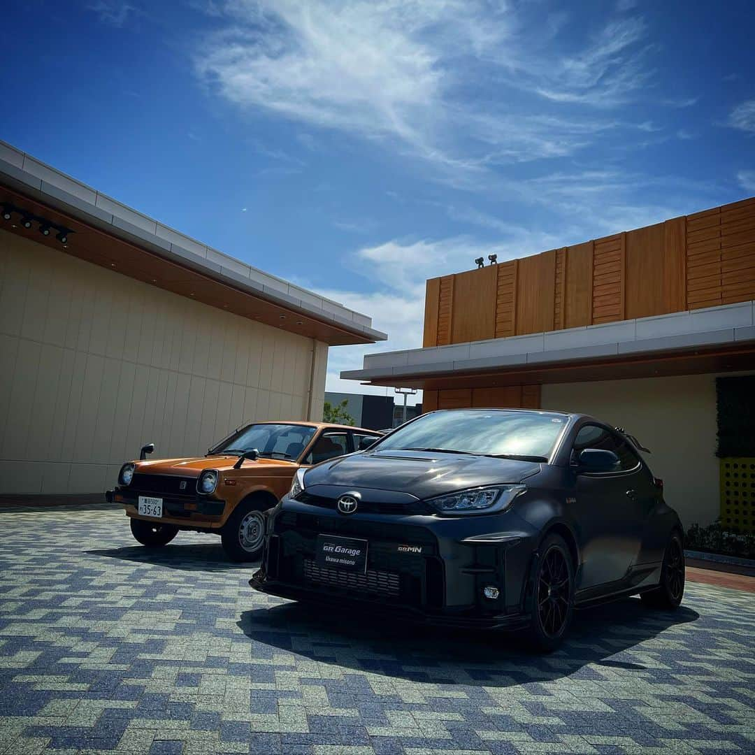 大嶋和也のインスタグラム：「GRMN YARIS 今日納車でした！ サーキット仕様でなかなか尖ったセットになってて刺激的で楽しいです😊 サーキットで楽しめる様に開発したけどもったいなくてまだ走れない笑」