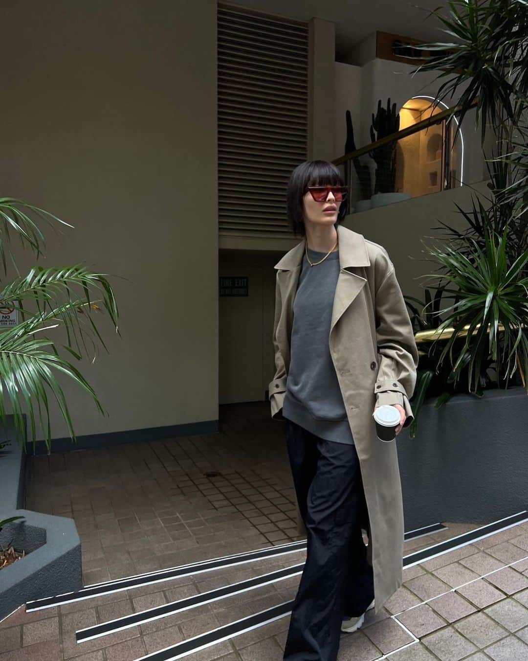のインスタグラム：「Nabila styles the Natice Trench Coat over our Serena Oversized Sweatshirt and Adrianna Pant.  ⠀⠀⠀⠀⠀⠀⠀⠀⠀ #becandbridge #embody #newarrivals」